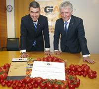 Tomato industry signs Government Industry Agreement on biosecurity